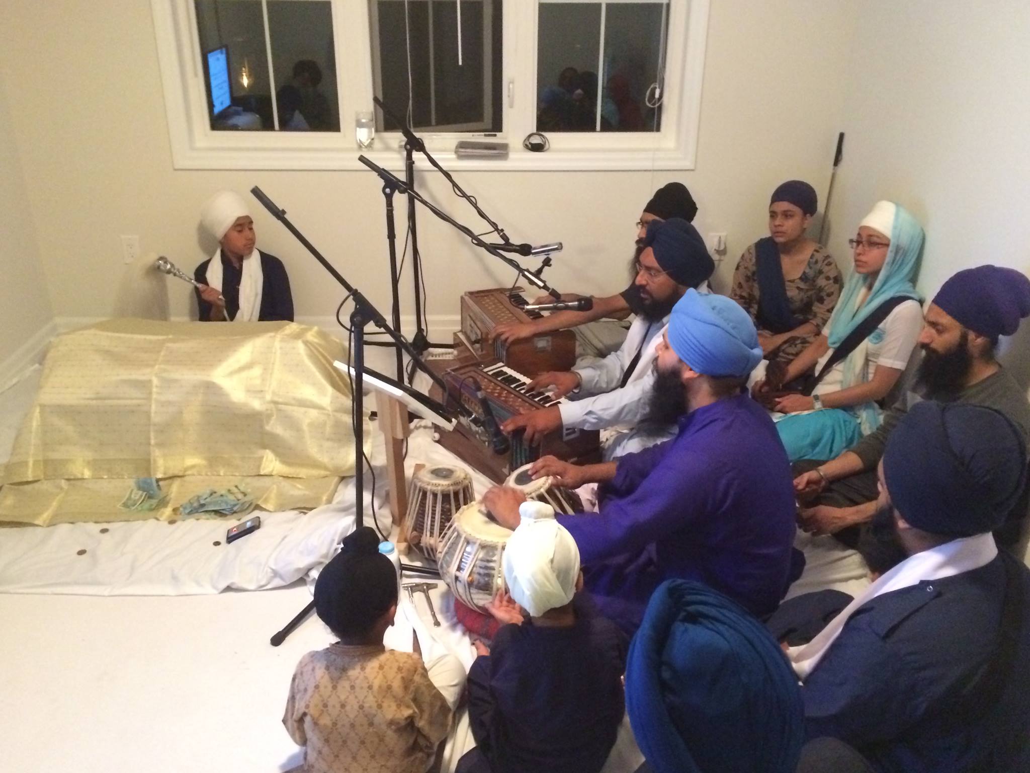kirtan4